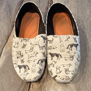 Dog print, Bobs for Dogs shoes. Size 6.5.